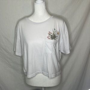 F21 White Cropped Tee With Flowers
